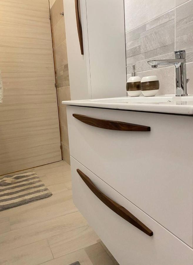 Shining House In Milan Apartman Kültér fotó